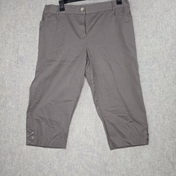 Studio Works Womens 16W Taupe Capris With Lace-Up Detail & Button Closure - Picture 1 of 8